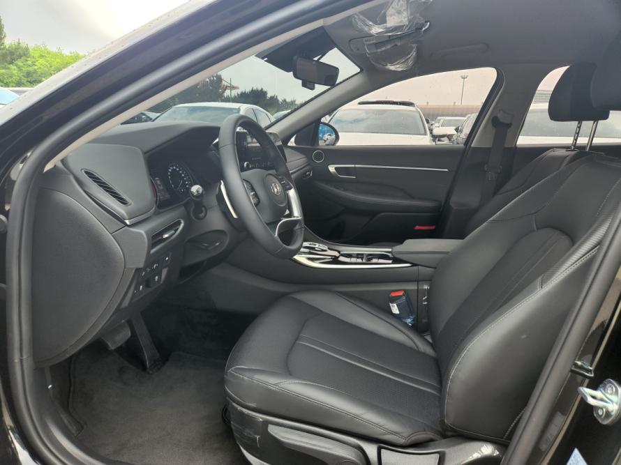 쏘나타 DN8 렌터카 LPi 2.0 스타일/622,000 원/중고차 장기렌트