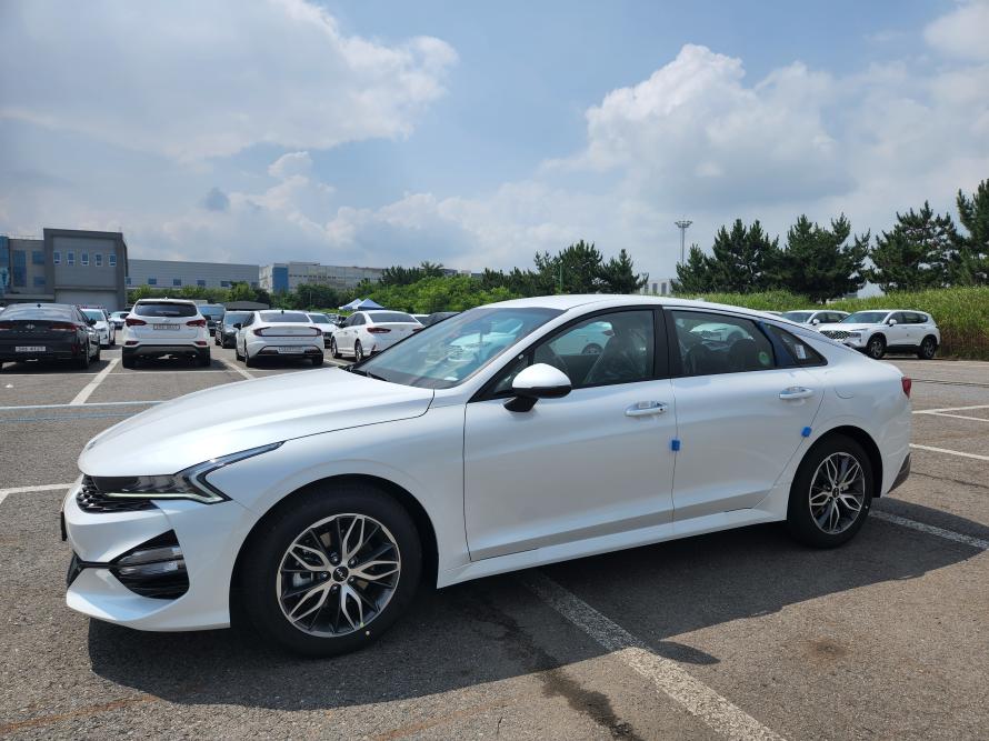 K5 2.0 렌터카 트렌디/711,000 원/신차 장기렌트