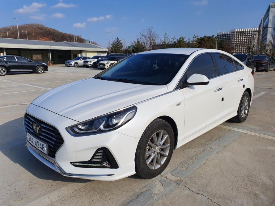 LF 쏘나타 가솔린 2.0 CVVL 스타일/579,000 원/중고차 장기렌트